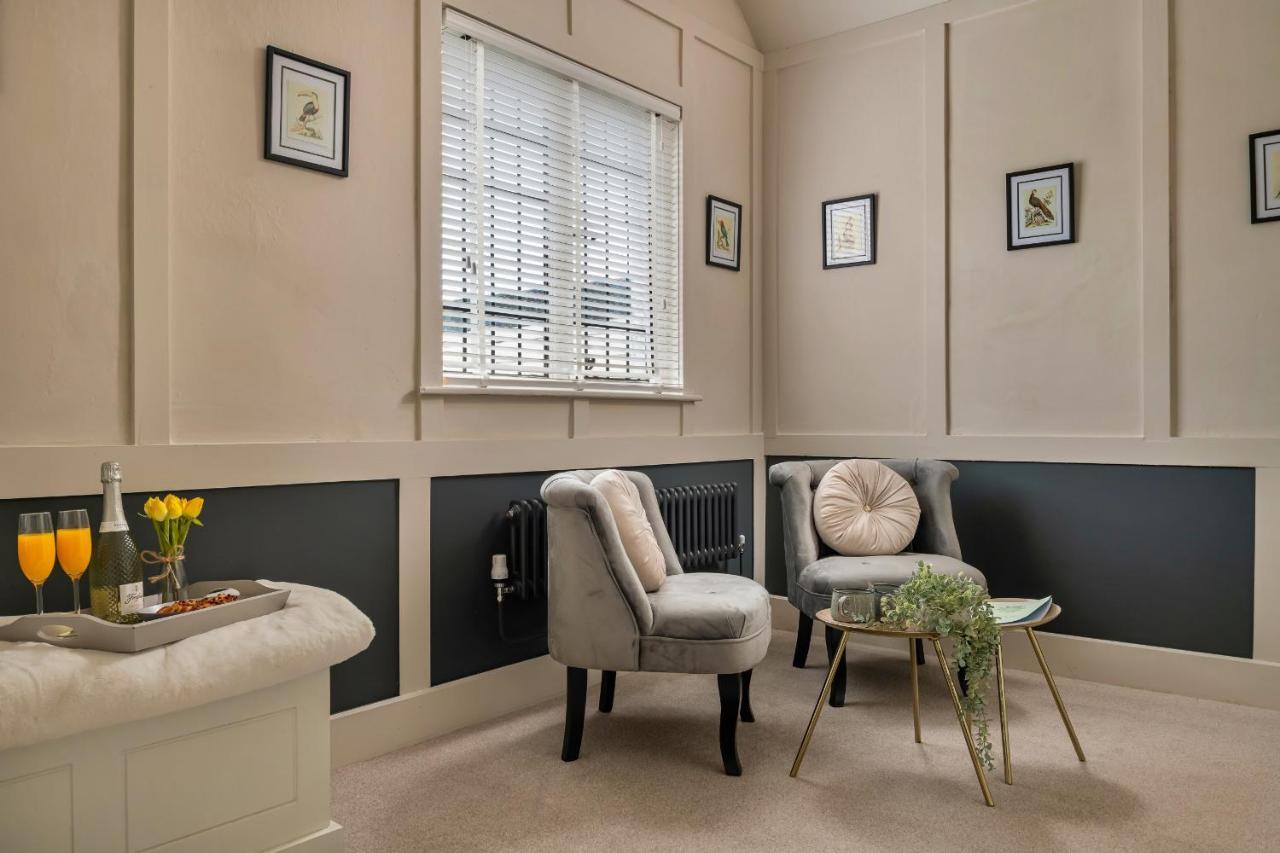 Finest Retreats - Sunnycroft Penthouse Apartman Llandrindod Wells Kültér fotó